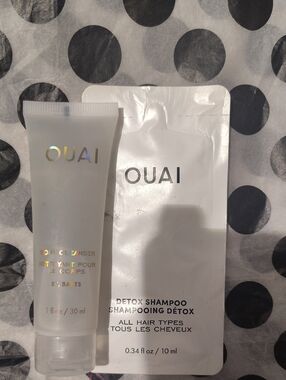 OUAI White + Holographic Logo Detox Shampoo & Body Cleanser Duo Sample Size